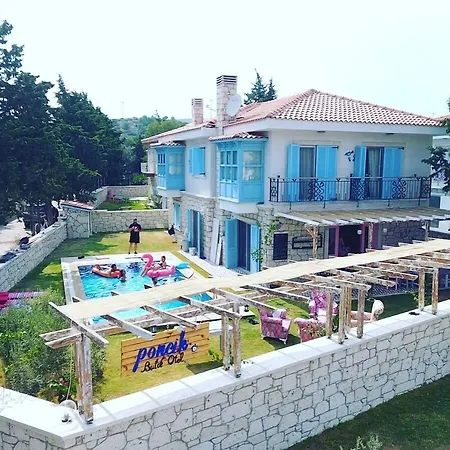 Poncik Butik Hotel *