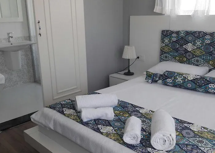 호텔 Poncik Butik *